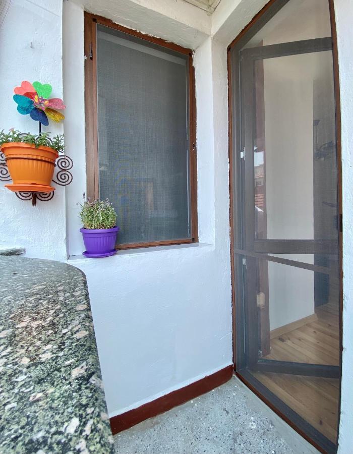 Bright Central Studio For 4 In Burgas City Exterior foto